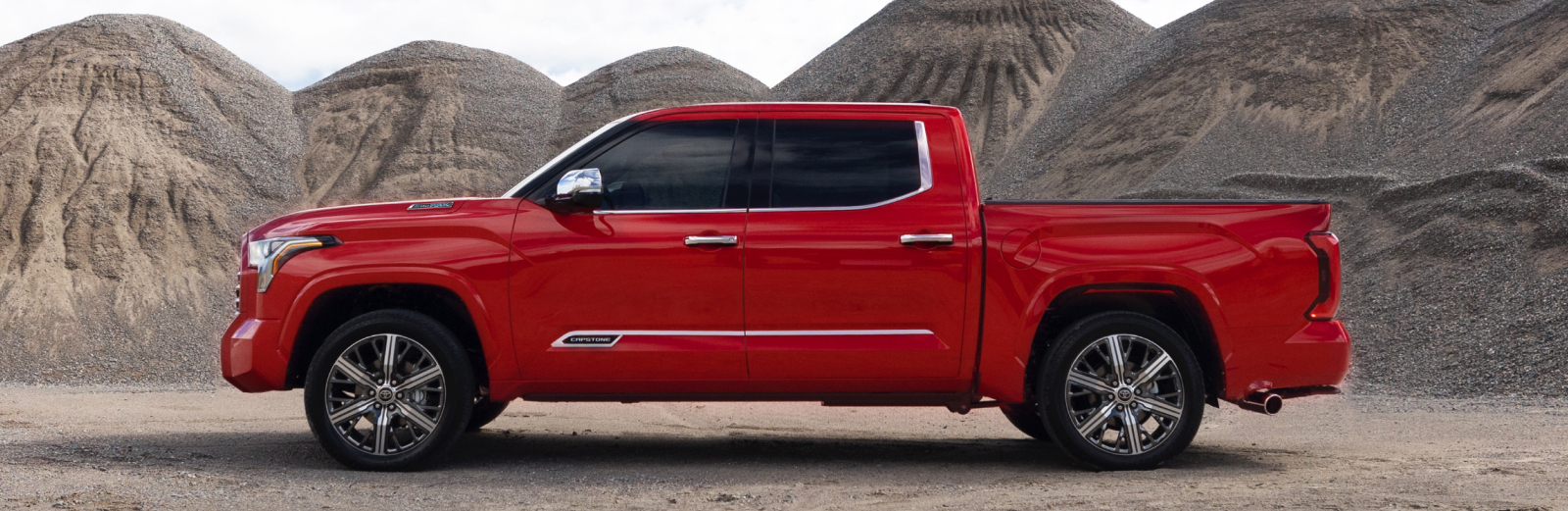 2026 Toyota Tundra Hybrid in Windsor, ON